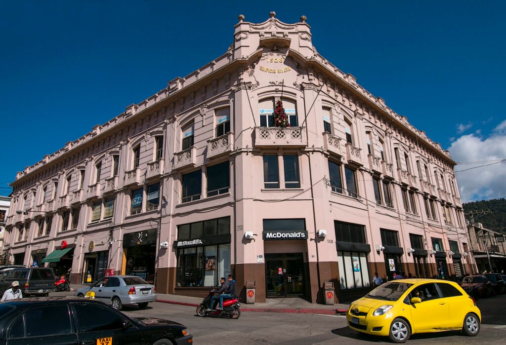 Edificio Rivera 32350317468 f91046ddd7 o