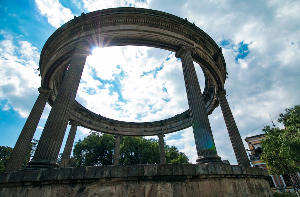 Parque a Centroamérica 45175327214 15317557d3 o