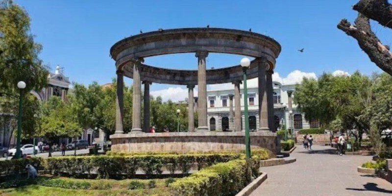 qué hacer en el parque central de xela 1
